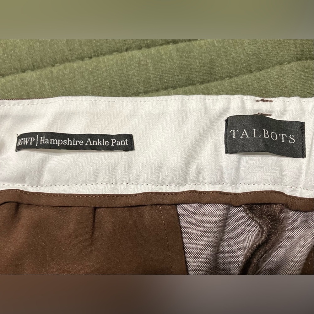 TALBOTS HAMPSHIRE STRAIGHT ANKLE PANT - CURVY FIT color Deepest Chocolate - Picture 5 of 10